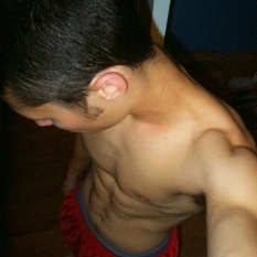 LovesMan (30 jaar  ) uit Zuid-Holland