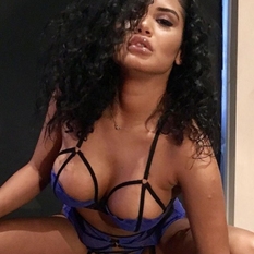 Sensitive (36 jaar  ) uit Het Brussels Hoofdst