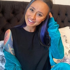 estrelliene (27 jaar  ) uit Friesland