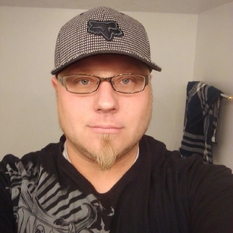 hardcorefan (41 jaar  ) uit Limburg