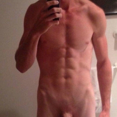 Gertui (45 jaar  ) uit West-vlaanderen