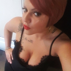 Estertje (32 jaar  ) uit Antwerpen