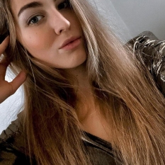 Charlizie (26 jaar  ) uit Noord-Brabant