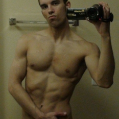 mizk (30 jaar  ) uit Flevoland