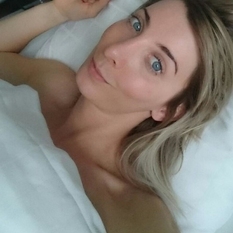 Rosalie (38 jaar  ) uit Noord-Brabant