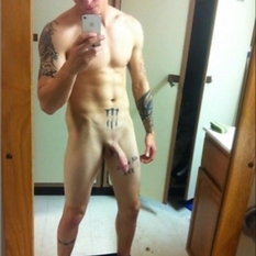 borisJR (29 jaar  ) uit Drenthe