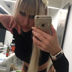 Sihhn (28 jaar  ) uit Utrecht