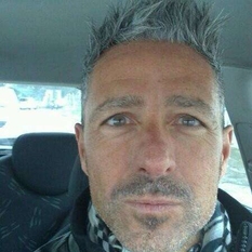 Reneo (60 jaar  ) uit Limburg