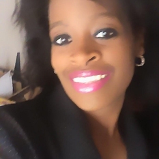 sandy (46 jaar  ) uit Groningen