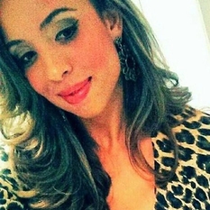 naima (38 jaar  ) uit Groningen