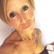 Renskene (57 jaar  ) uit Zuid-Holland