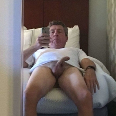 HornyHans (66 jaar  ) uit Het Brussels Hoofdst