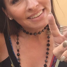 Mariki (43 jaar  ) uit Groningen