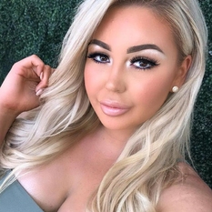 Jufsexy (27 jaar  ) uit Vlaams-Limburg