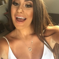 01Gezelligheid (24 jaar  ) uit Vlaams-Limburg