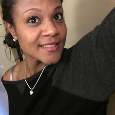 precious (52 jaar  ) uit Zuid-Holland