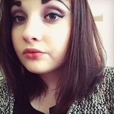 Nikita7 (28 jaar  ) uit Friesland