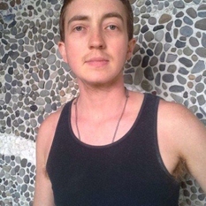 Bats (48 jaar  ) uit Vlaams-Limburg