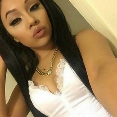 Janna (31 jaar  ) uit Luik