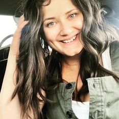 sportyLaris (30 jaar  ) uit Limburg