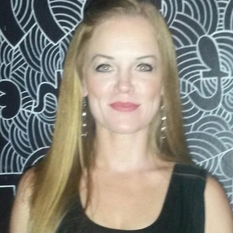 Annika (44 jaar  ) uit Limburg