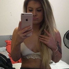 MissyB (28 jaar  ) uit Utrecht