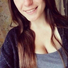 Tynnie (30 jaar  ) uit Oost-vlaanderen