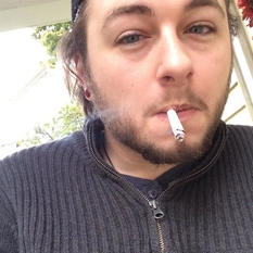 Hete_boy (34 jaar  ) uit West-vlaanderen