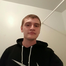 Christoph (28 jaar  ) uit Overijssel