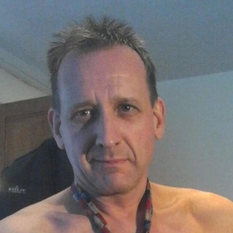ArmoW (57 jaar  ) uit Noord-Brabant