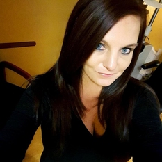 WomanBi (44 jaar  ) uit West-vlaanderen