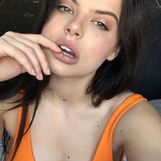 sloffie (26 jaar  ) uit Noord-Holland