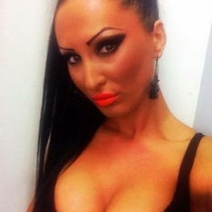 PetRaaWww (33 jaar  ) uit Noord-Brabant