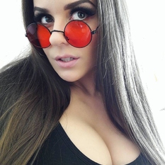 Dasha (28 jaar  ) uit Noord-Brabant