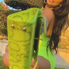 boldingK (25 jaar  ) uit Noord-Holland