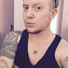 Selfmade (44 jaar  ) uit Noord-Holland