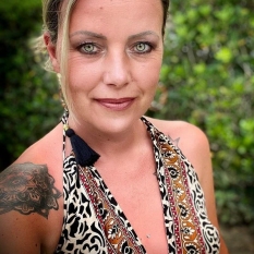 Giovanka (44 jaar  ) uit Limburg