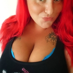 Littleredlove (35 jaar  ) uit Het Brussels Hoofdst