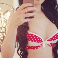 Dana199 (34 jaar  ) uit Groningen