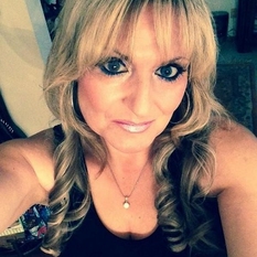 Emma50 (57 jaar  ) uit Noord-Holland